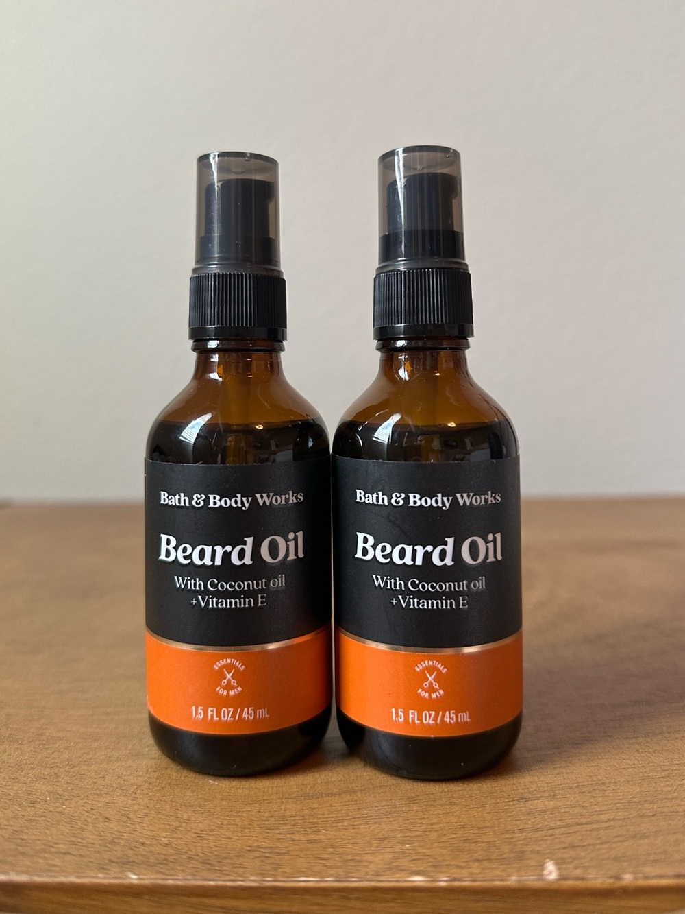 X2 Bath & Body Works men’s Beard Oil NEW